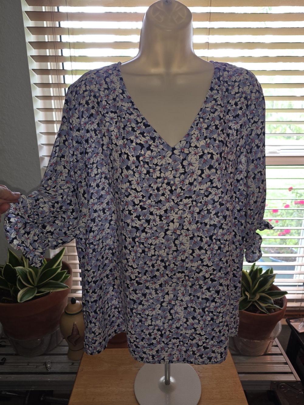 Well Worn Floral V-Neck Blouse